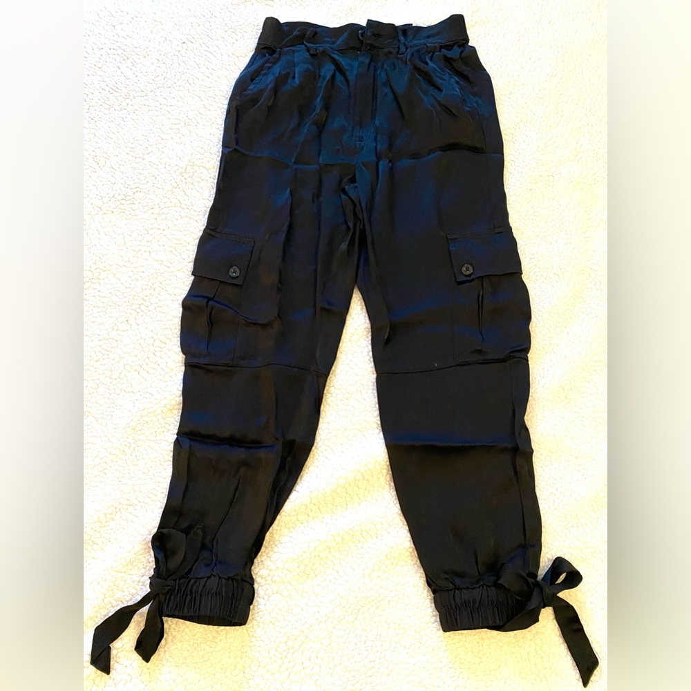Serra silky joggers